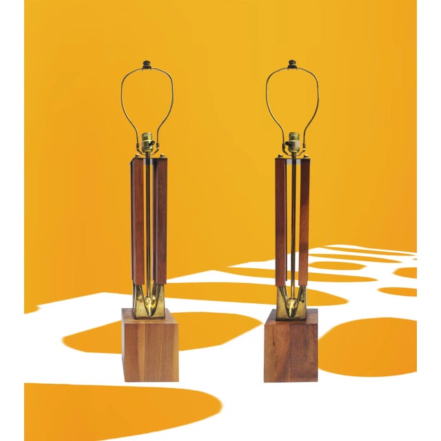 Laurel Lamp Company Pair of 1960s Solid Walnut & Brass Columnar Table Lamps From Laurel Lamp Company For Sale - Image 4 of 12