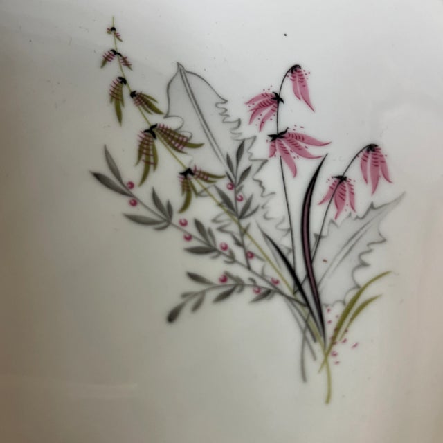 1970s Bavarian Collection of Platters- Set of 2 For Sale In Atlanta - Image 6 of 6