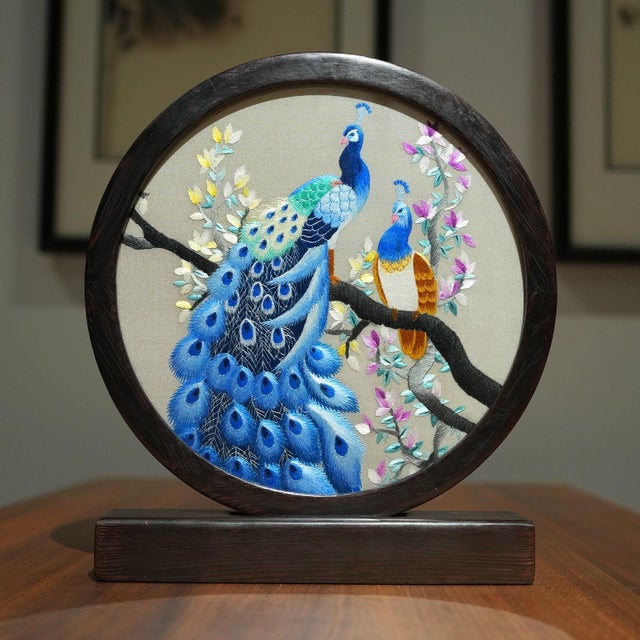 2020s Double-Sided Suzhou Embroidery Peacock Artwork – Handcrafted Silk “Peacock on Blossoming Branch” Decor For Sale - Image 5 of 6
