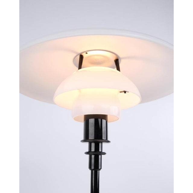 Model PH 3/2 Table Lamp in Black Metallised Brass attributed to Poul Henningsen for Louis Poulsen For Sale - Image 6 of 10