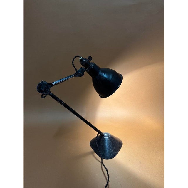 detail of the Ravel Clamart articulation which can be found from 1932 onwards This piece has an attribution mark, I am...