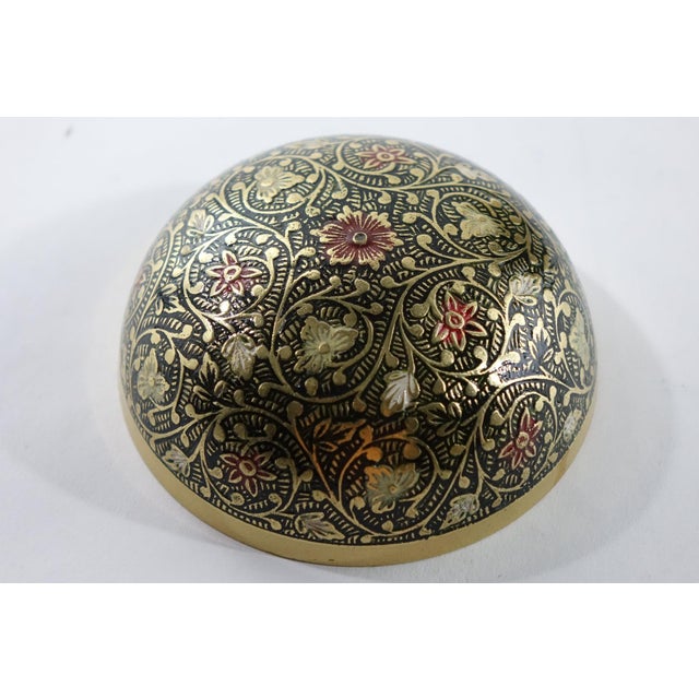 Mid 20th Century Decorative Brass Urns - A Pair For Sale - Image 9 of 11