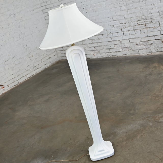 1980s 1980’s Art Deco Revival to Postmodern Paolo Gucci Floor Lamp White Sculpted Resin & Original Bell Shade For Sale - Image 5 of 12
