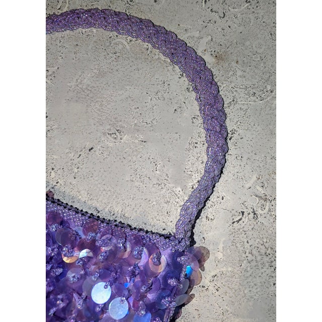 '90s Intricate Purple Lavender Glass Beads and Acrylic Smaller Purse Iff Brand For Sale - Image 4 of 5