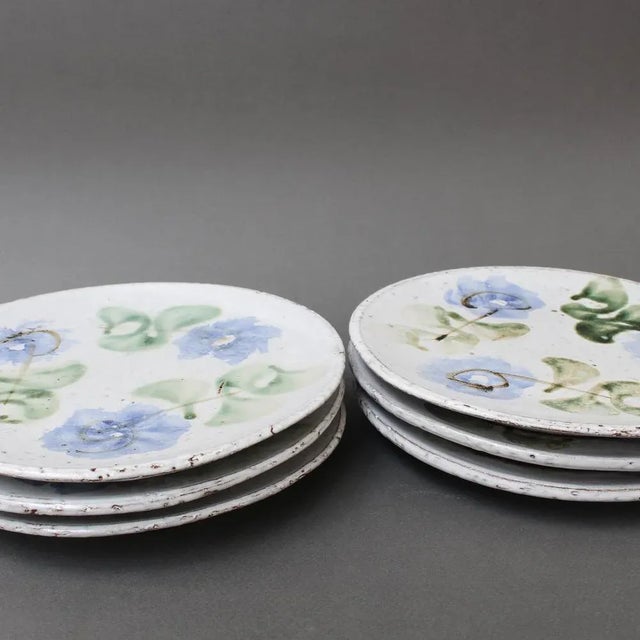 1960s French Vintage Ceramic Plates by Albert Thiry, 1960s, Set of 6 For Sale - Image 5 of 8