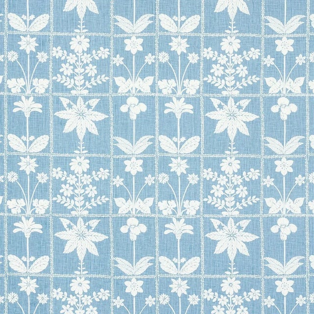 Schumacher Georgia Wildflowers Fabric in Blue For Sale