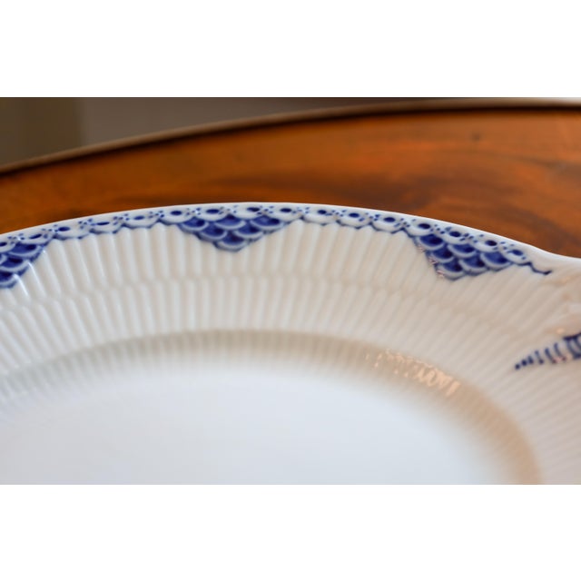 Vintage Royal Copenhagen "Princess" 12" Round Hand-Handled Platter - Deep Cobalt - First Quality For Sale In New York - Image 6 of 9