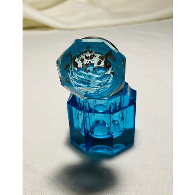 1920s Antique Blue Faceted Crystal Artdeco Inkwell or Fragrance Holder Enamel Painted Flowers For Sale - Image 5 of 10