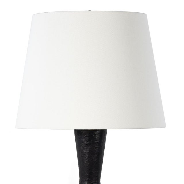 Contemporary Regina Andrew Poe Metal Table Lamp, Black For Sale - Image 3 of 7