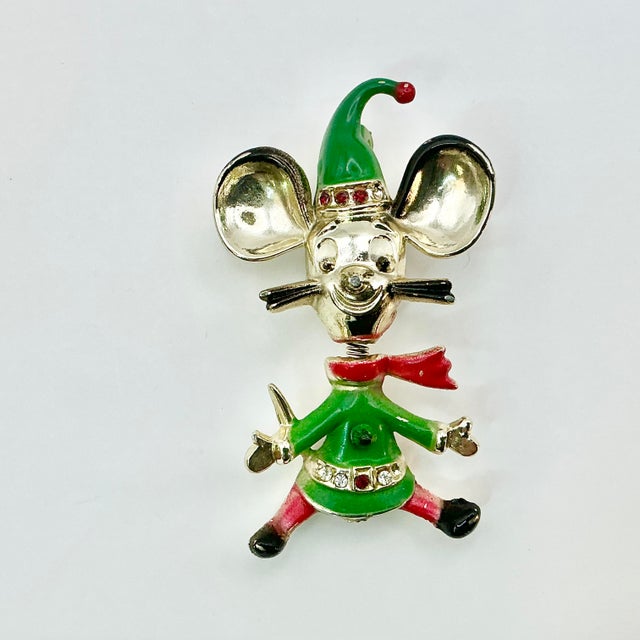 1970s Vintage Boho Chic Christmas Mouse Bobblehead Brooch, Beatrix Jewelry For Sale - Image 4 of 6