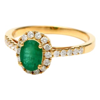 14KY Emerald(0.76) & Diamond(0.35) Halo Ring, size 7 For Sale