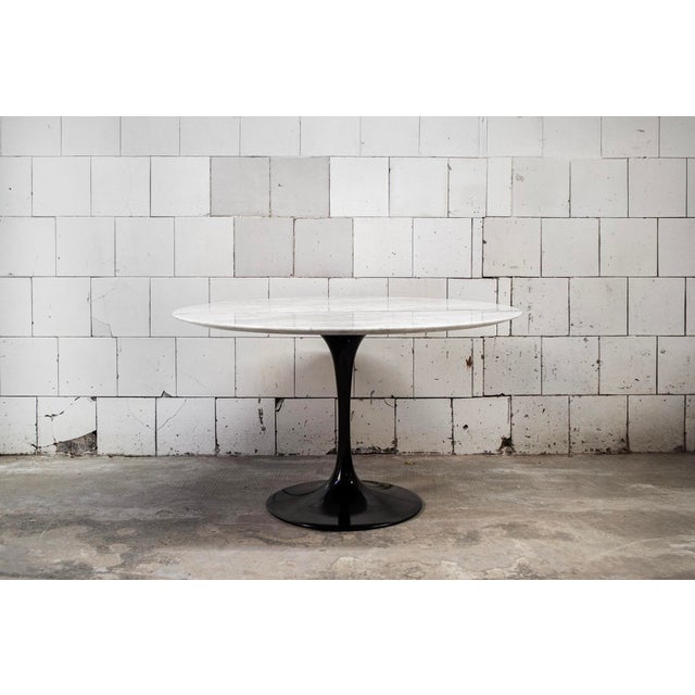 1980s Tulip Coffee Table by Eero Saarinen for Knoll, 1980s For Sale - Image 5 of 5