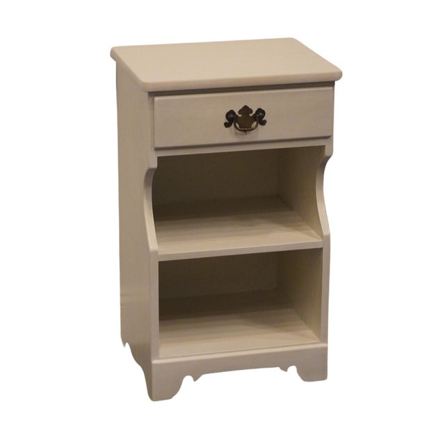 ETHAN ALLEN Heirloom Collection Solid Maple Colonial Early American White Painted 17" Open Cabinet Nightstand 14-5046P Has...