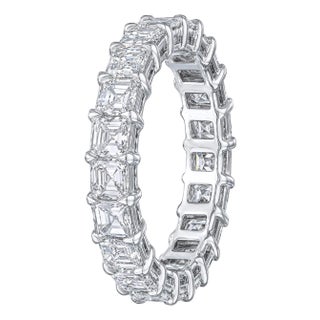 3.10 Carat Asscher Cut Diamond Wedding Eternity Band In Platinum, Size 5.75 For Sale