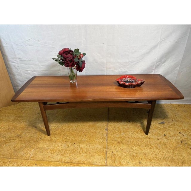 Wood Mid-Century Brasilia Coffee Table in Teak by Viktor Wilkins for G-Plan, England, 1960s For Sale - Image 7 of 8