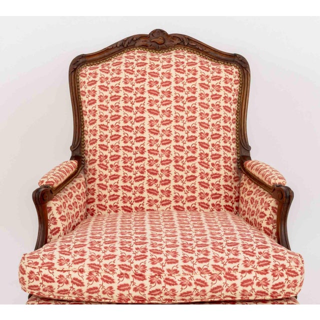 Wood Pair of Louis XV Style Red and White Fabric Upholstered Walnut Bergeres For Sale - Image 7 of 13