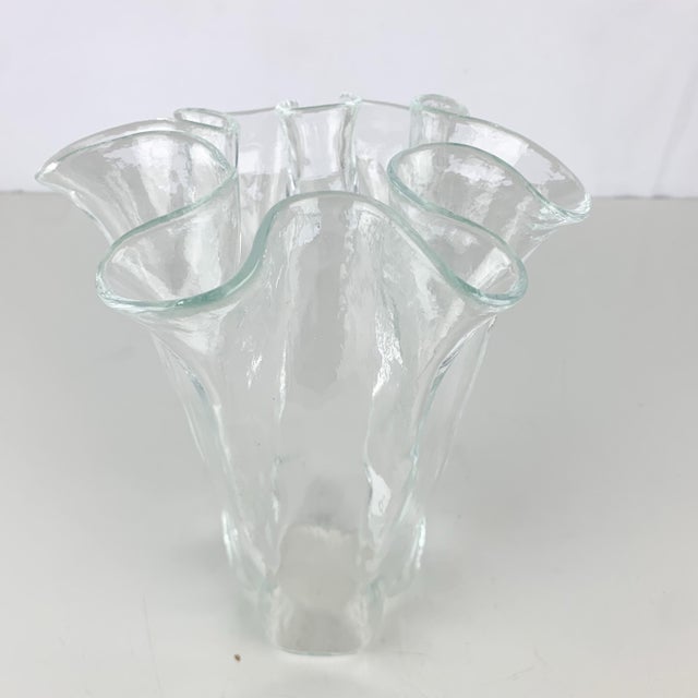 Vintage Muurla Finland Ruffled Folded Handkerchief Vase Clear Blown Art Glass For Sale - Image 10 of 10