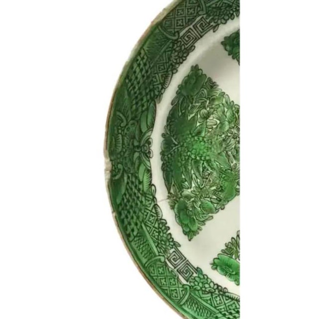 Chinese Export "Green Fitzhugh" Porcelain Plates, Set of Three For Sale - Image 9 of 14