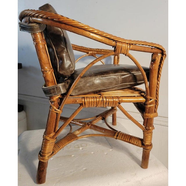1940s Haywood Wakefield Rattan Child's Chair For Sale In Los Angeles - Image 6 of 11