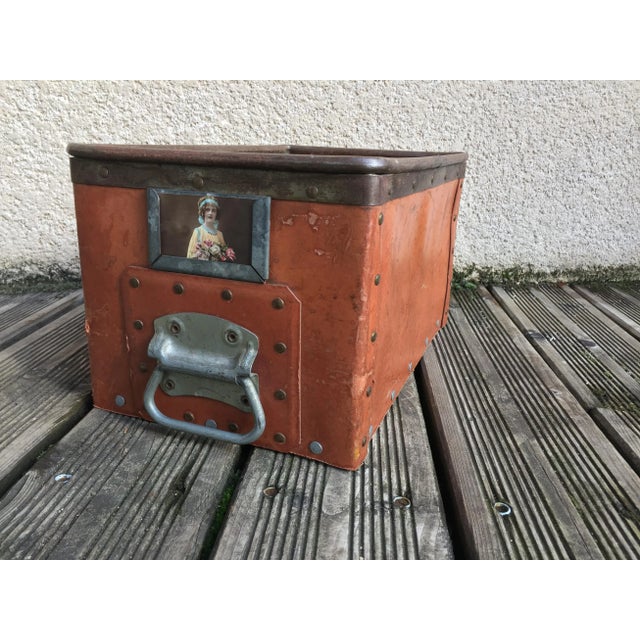 Trimmings Box from Suroy, 1920s For Sale - Image 4 of 13