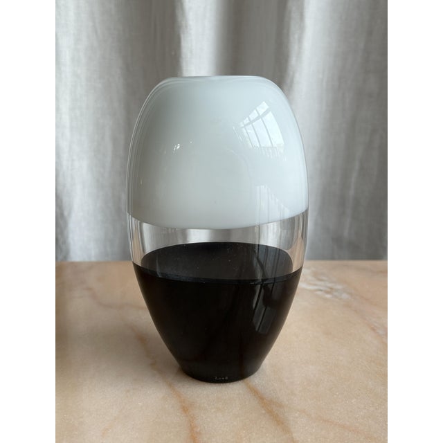 Postmodern Postmodern Black and White Murano Glass Vase by Carlo Moretti, Italy, 2000s For Sale - Image 3 of 11