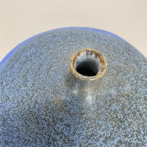 Abstract Ceramic Studio Pottery UFO Vase from Gerhard Liebenthron, 1968 For Sale - Image 10 of 18