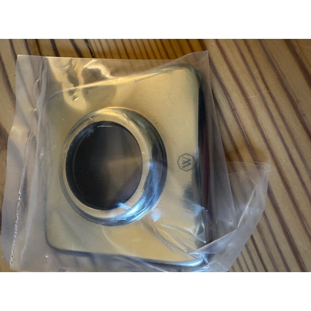 Contemporary Waterworks Ludlow Handshower on Hook, Nickel, 1.75gpm, New in Box For Sale - Image 3 of 8