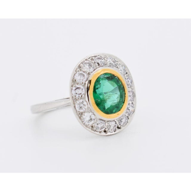 Art Deco Circa 1935 Halo Ring, Art Deco Era, Natural Emerald and Diamonds, French Platinum For Sale - Image 3 of 5