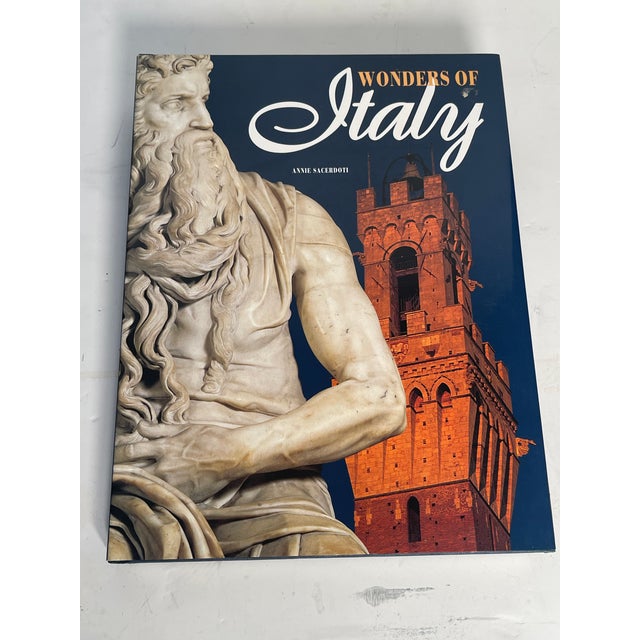 Beautiful book on natural and man made richess of Italy by White Star Publishers, Italy. 320 pages.