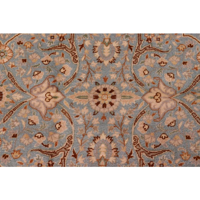 Blue 1980s Shabby Chic Istanbul Blue/Ivory Turkish Hand-Knotted Rug -4'2 X 6'2 For Sale - Image 8 of 10