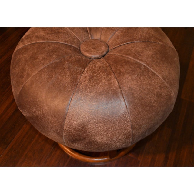 Wood 1950s Vintage Bentwood Swivel Stool For Sale - Image 7 of 10