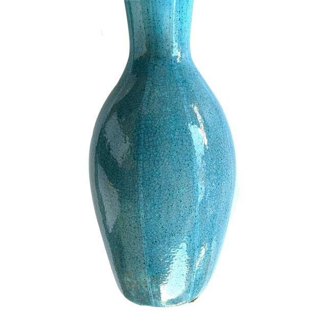 1950s Large Jaru of California Ceramic Vase With Cerulean Blue Crackle Glaze For Sale - Image 5 of 9