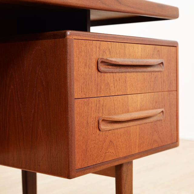 Wood Mid Century Fresco Teak Vanity by Vb Wilkins for G Plan For Sale - Image 7 of 11