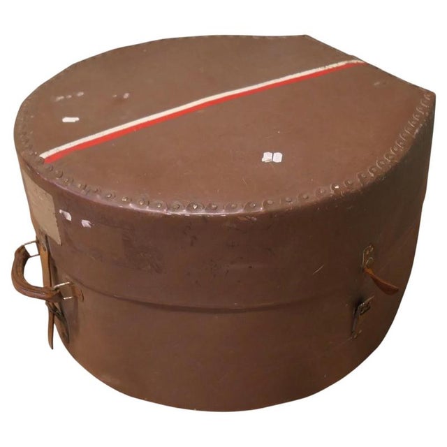 Brown Large Theatrical Hat Box, 1950 For Sale - Image 8 of 8