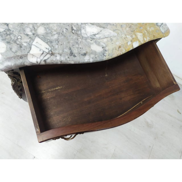 Louis XV Curved Chest of Drawers For Sale - Image 11 of 18