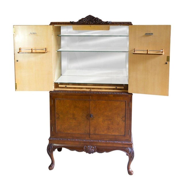 Walnut Cocktail Bar With Hand-Carved Dragooned Edge on Cabriole Feet, Ca. 1920 For Sale - Image 6 of 10