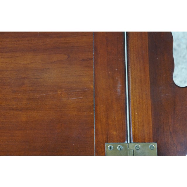 Vintage Statton Old Towne Cherry English Chippendale Style Butlers Coffee Table For Sale - Image 9 of 18
