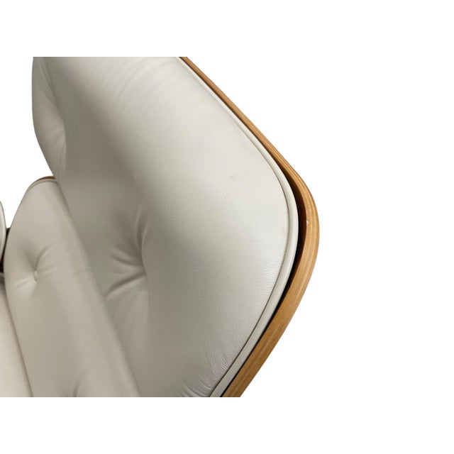 Herman Miller Eames 670 Lounge Chair and Ottoman For Sale - Image 10 of 13