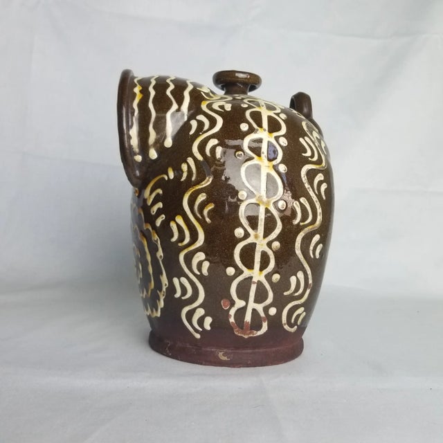 English 18th Century Slipware Vessel For Sale - Image 3 of 8