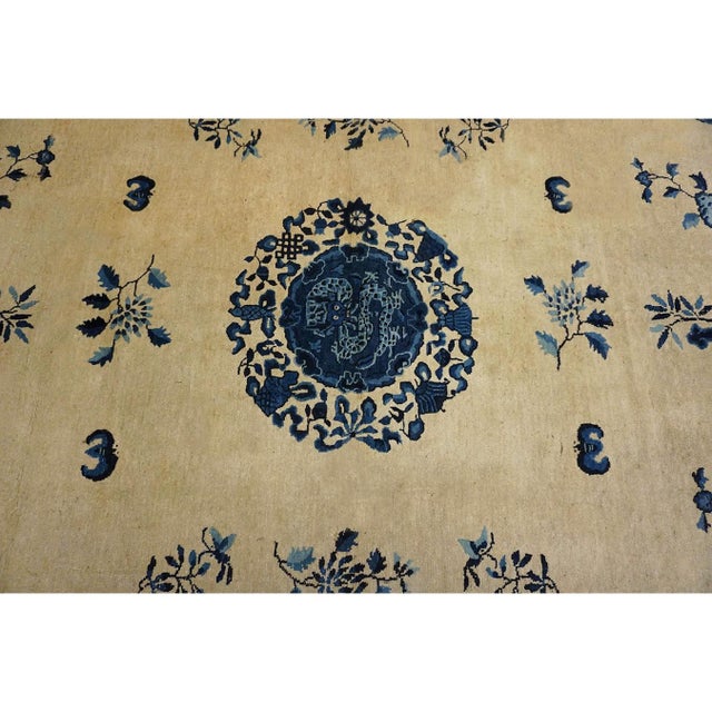Classic Beige Greek Key Medallion Antique Wool Chinese Peking Ivory 1920s Rug For Sale In New York - Image 6 of 6