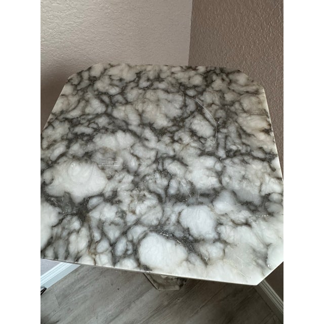 Early 20th Century Vintage Marble Alabaster Column Pedestal For Sale - Image 5 of 8