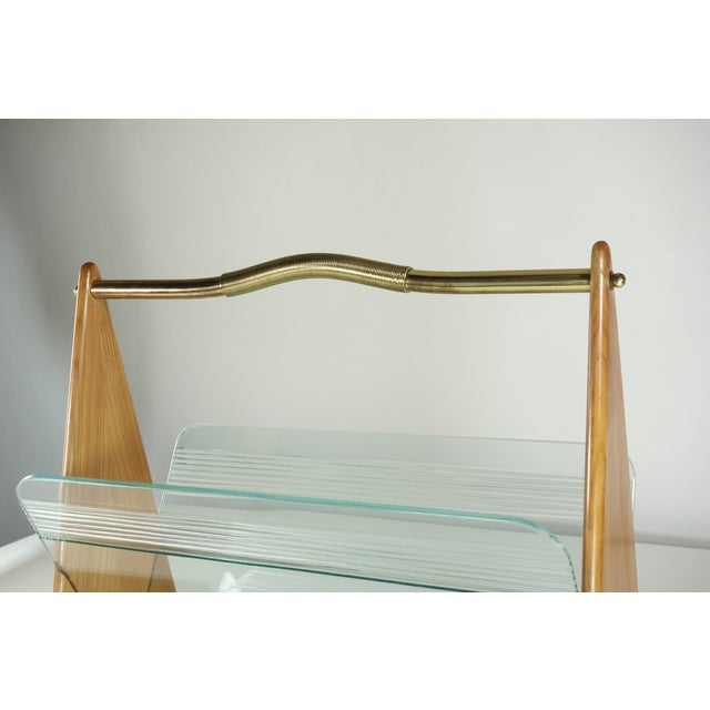 Mid-Century Modern Italian Design Wood Glass Magazine Rack, 1950s For Sale - Image 11 of 14