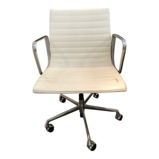 Leather Eames Aluminum Group Manager Chair For Sale