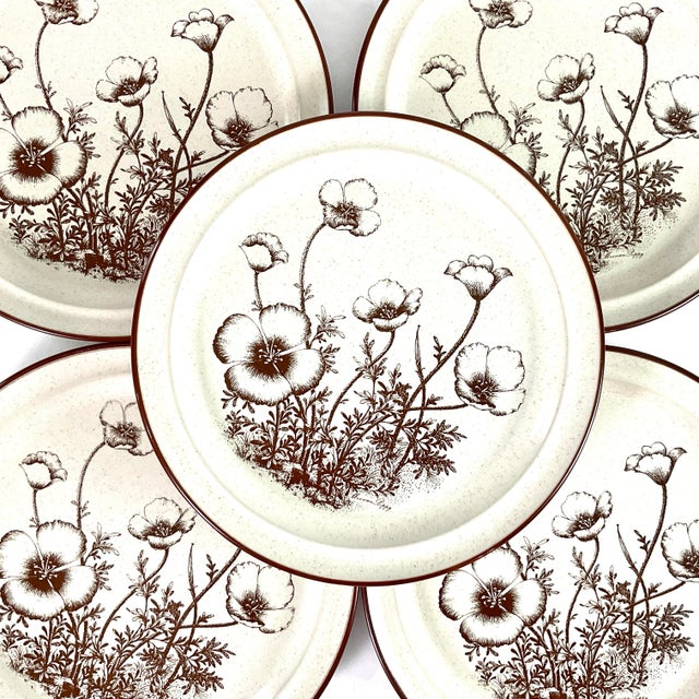 1970s 1970s Noritake “Desert Flowers” Stoneware Dinner Plates – Set of 7 For Sale - Image 5 of 12
