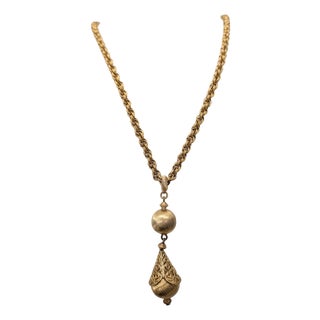 Vintage Signed Monet Book Piece Goldtone Pendant Necklace, 1961 For Sale