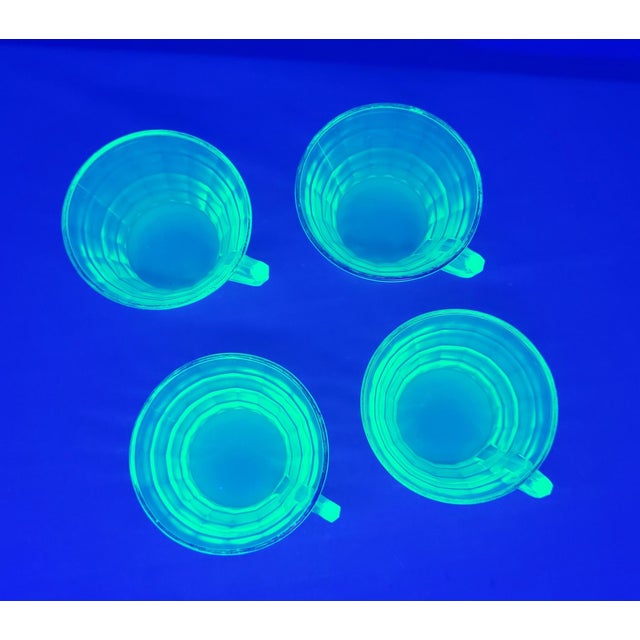 Early 20th Century Uranium Glass 4 Transparent Green Tea Cups With Gold Rim For Sale - Image 4 of 16