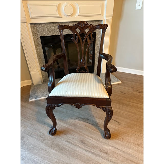 Brown 1970s Lexington Mahogany Dining Set – 9 Pieces (Table + 8 Chairs) For Sale - Image 8 of 10