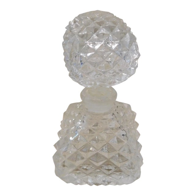 1950s Small Diamond Cut Perfume Bottle With Matching Stopper For Sale