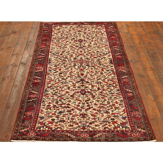 Genuine hand-knotted Middle Eastern rug | Size: 293 cm x 120 cm | Knot density: approx. 160.000 knots/m² | Material: 100%...