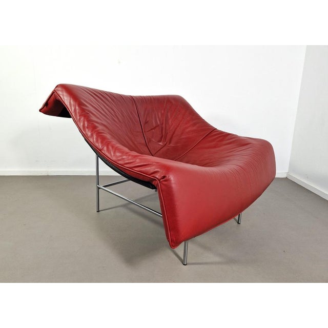 The Butterfly chair by Gerard van den Berg for Montis has become a real Dutch Design icon. This version of the lounge...